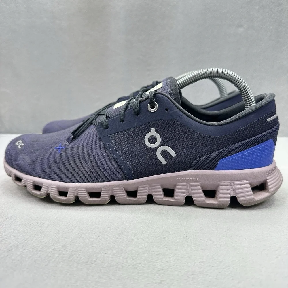 Womens Size 10 ON Cloud X 3 Shoes Midnight | Heron Athletic Running Sneakers